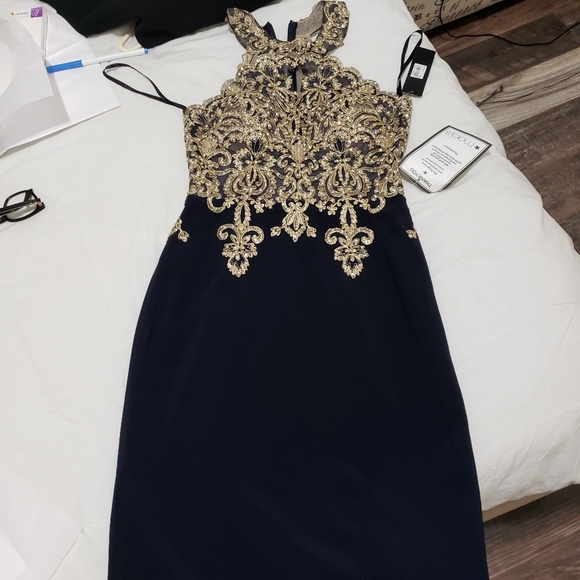 Xscape Dresses & Skirts - New/Years Dress :)